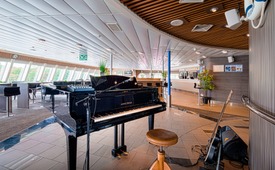 m/f - Piano Bar